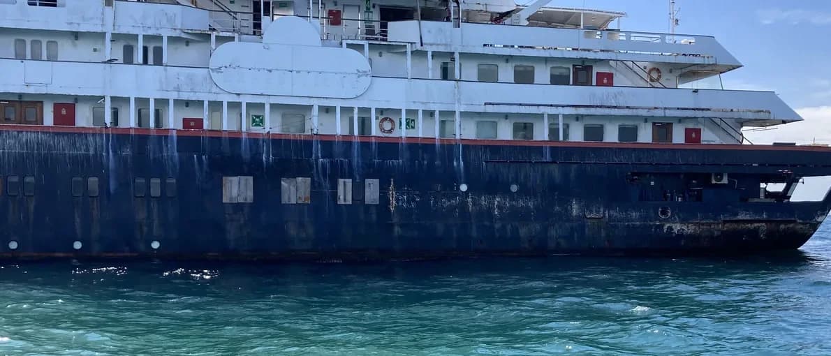 Side decks and hull of the passenger vessel afloat during the technical-management engagement